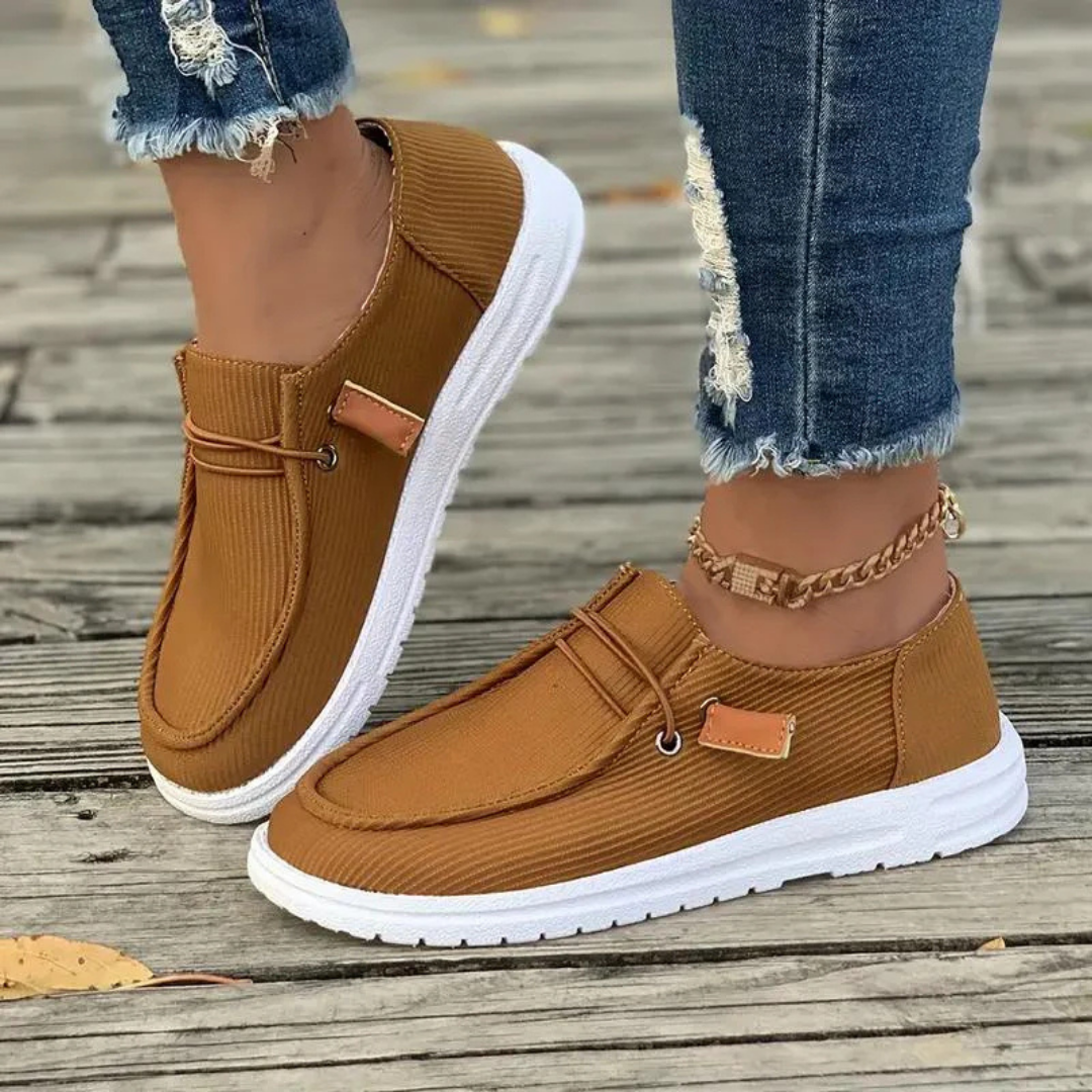 Margaret - Ribbed Slip-On Flats