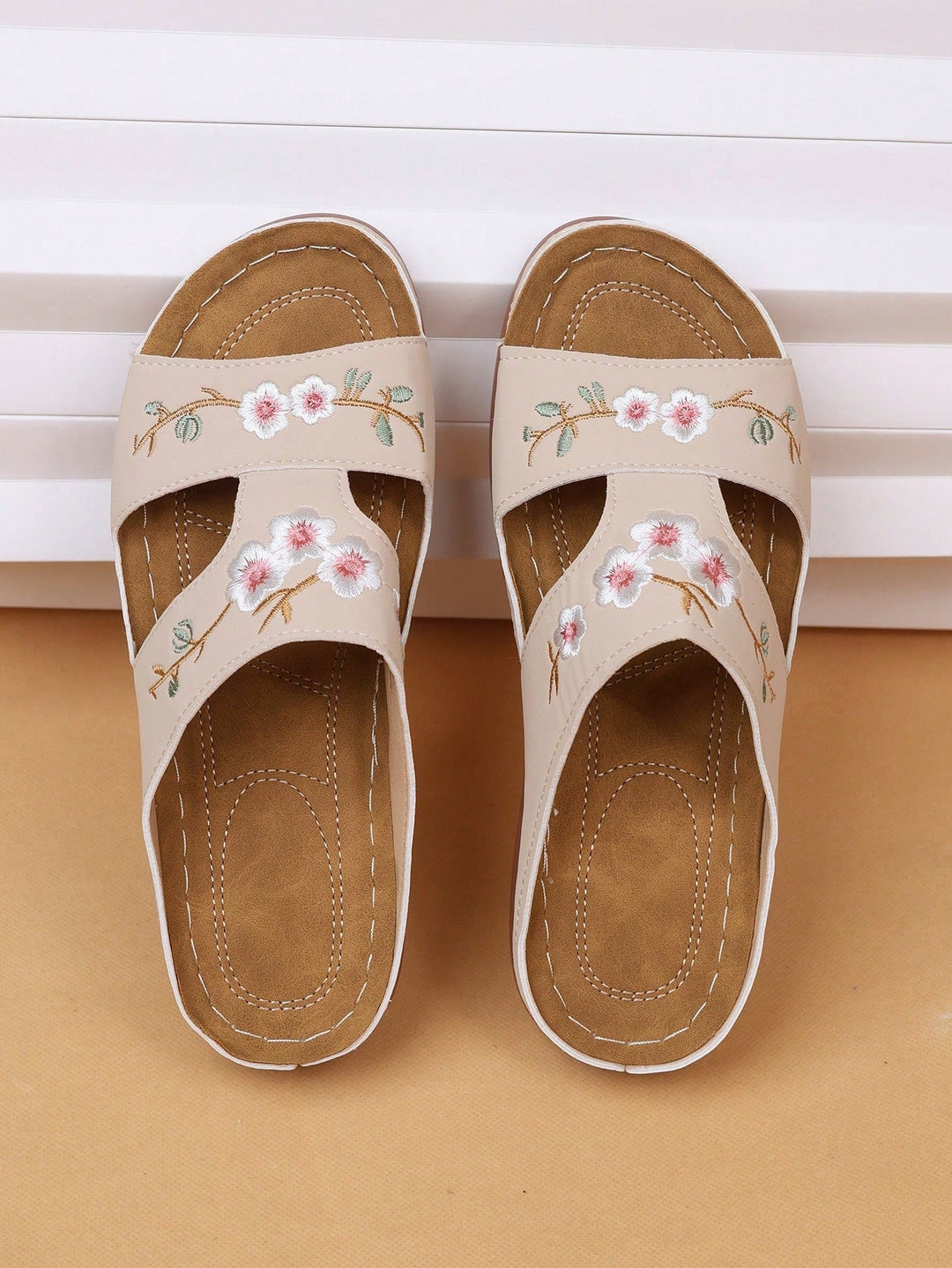 Nina - Floral Platform Sandals
