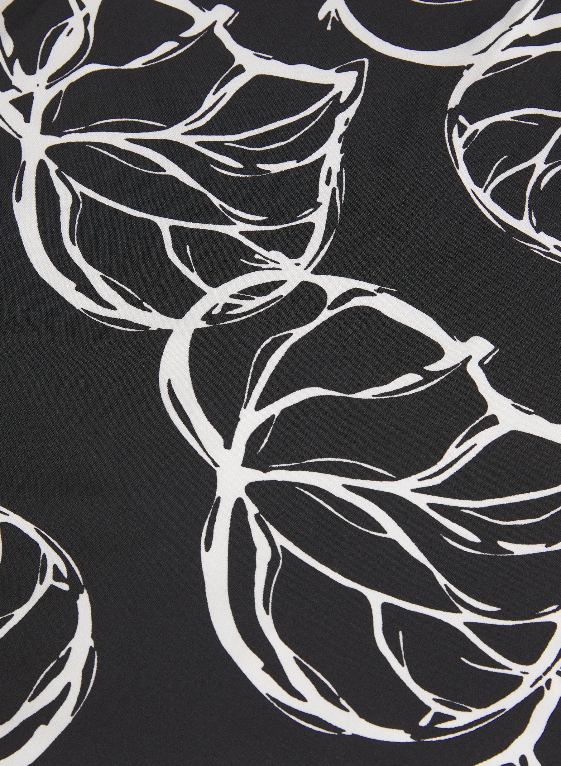 Leaf Print Maxi Dress