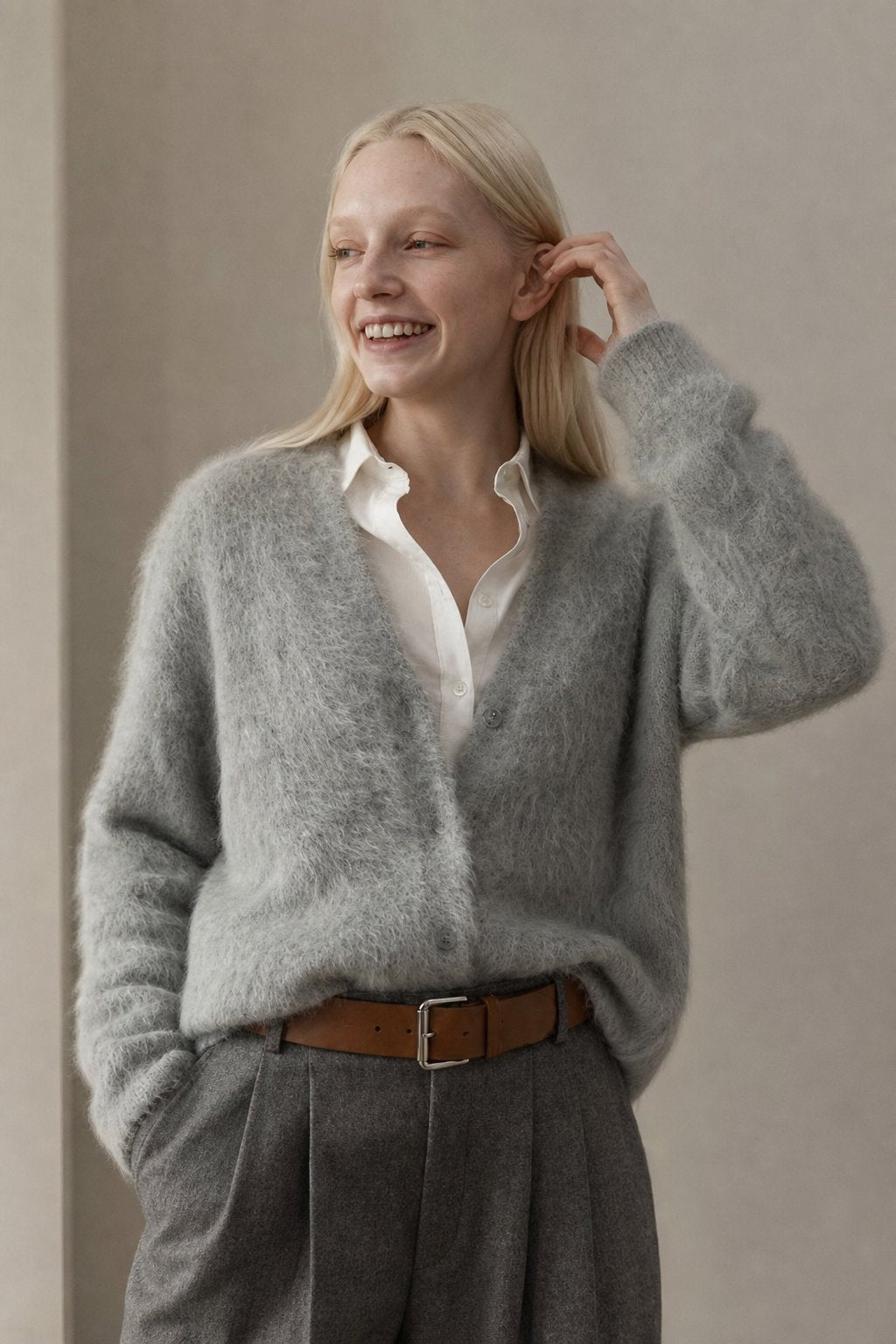 Aurelia – Oversized Cashmere Cardigan
