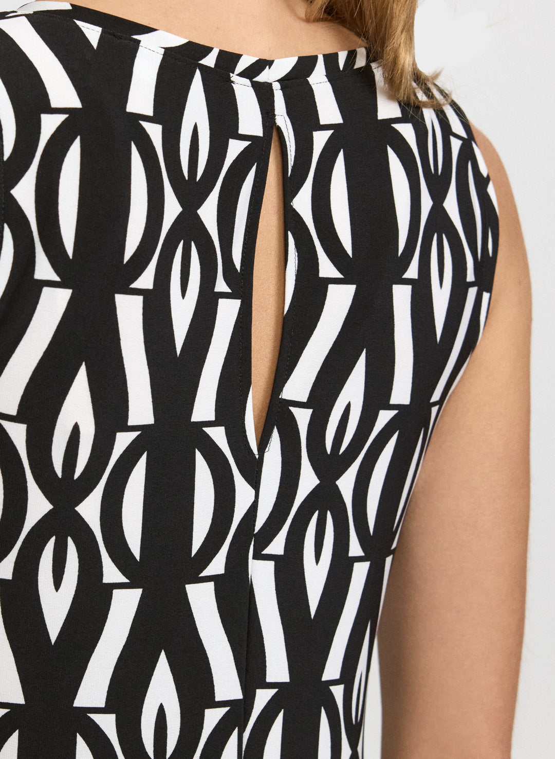 Contrast Geometric Print Dress