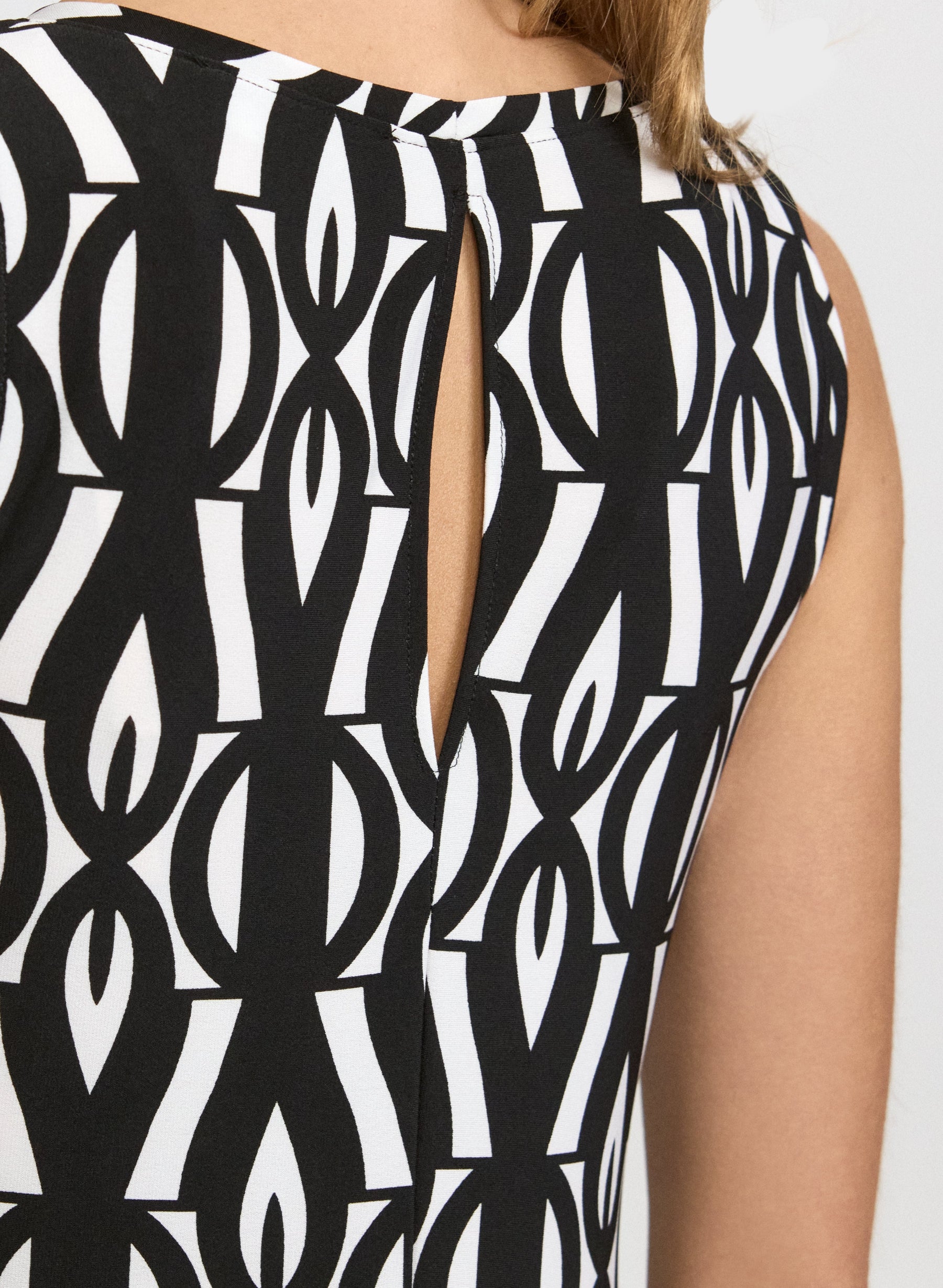 Contrast Geometric Print Dress